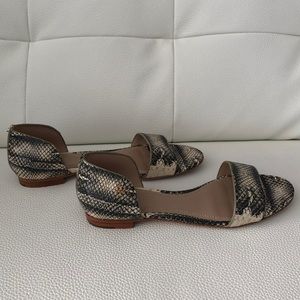 Tory Burch Black and Ivory Printed Leather Sandal